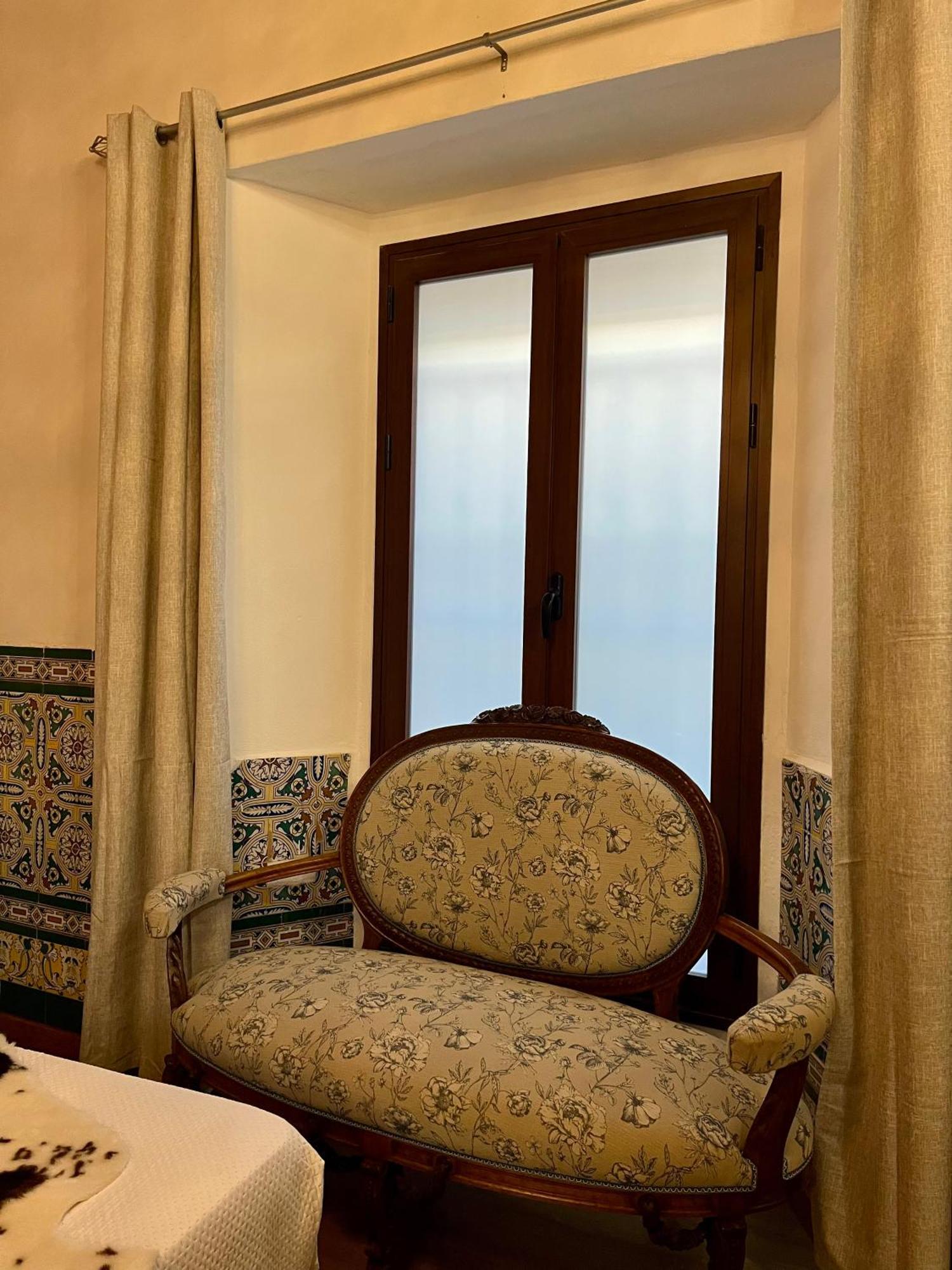 Casa Senorial Piedrachica Hotel Sevilla Kültér fotó