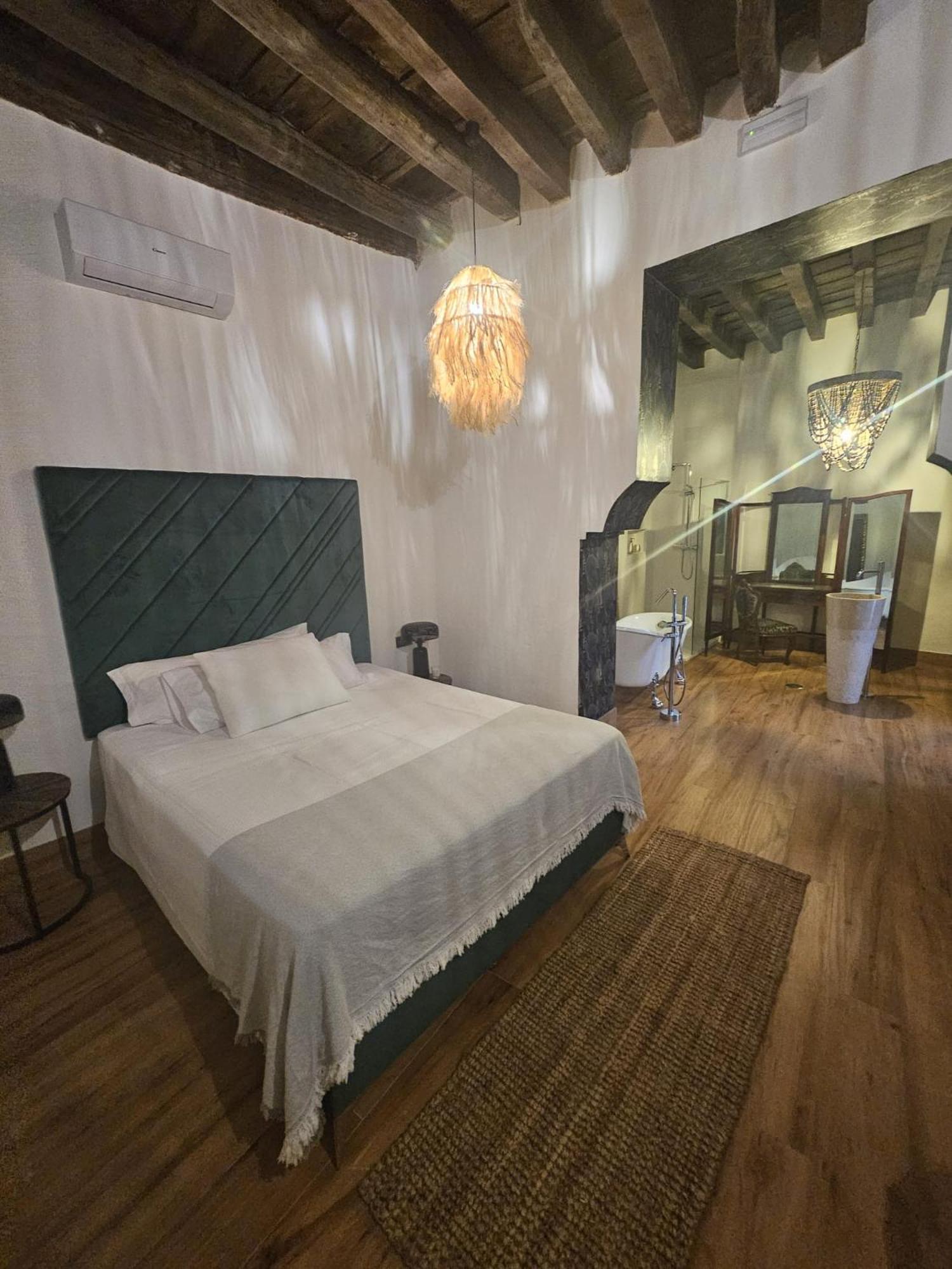 Casa Senorial Piedrachica Hotel Sevilla Kültér fotó
